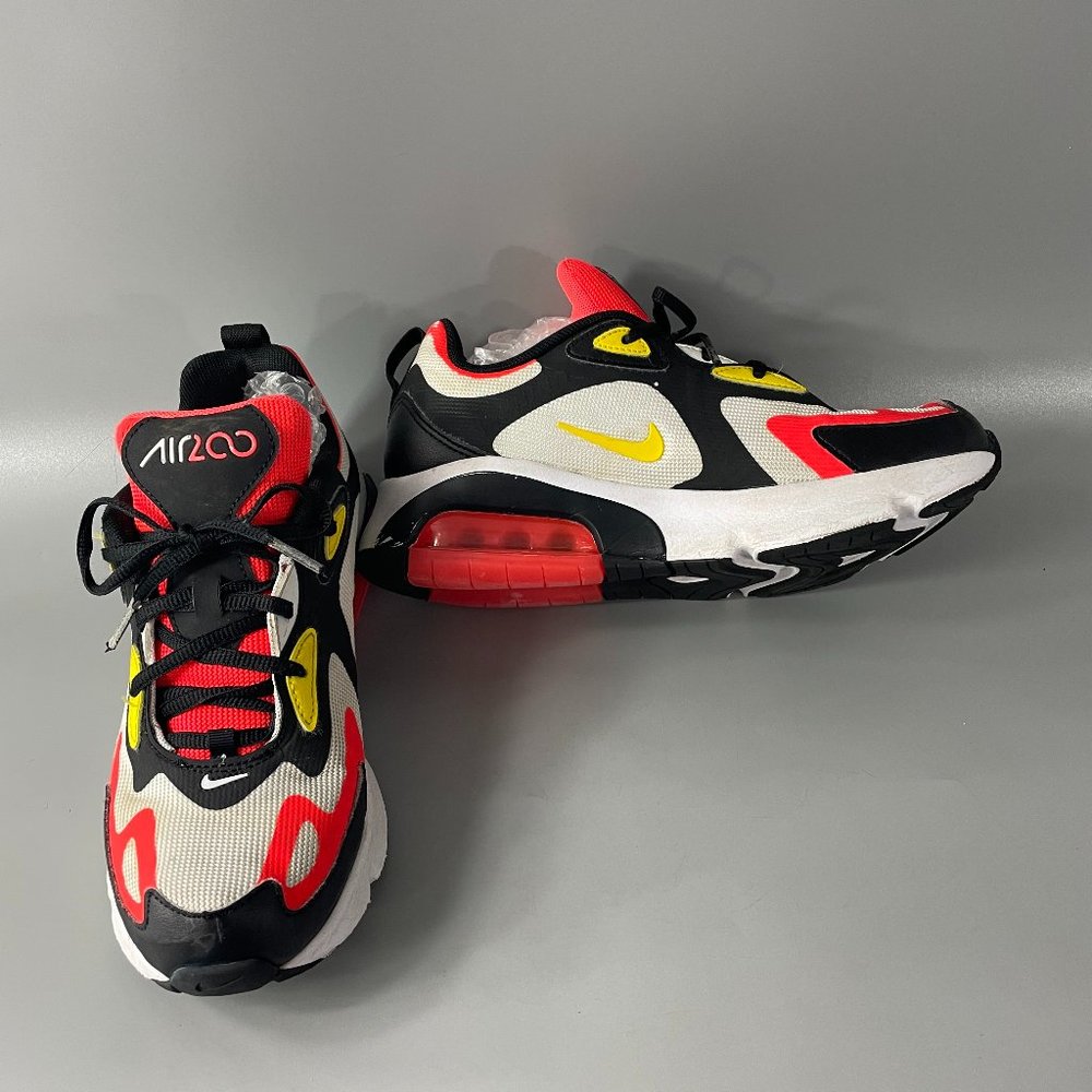 Nike Air Max 200 (gs)  AT5627-005 Size 5